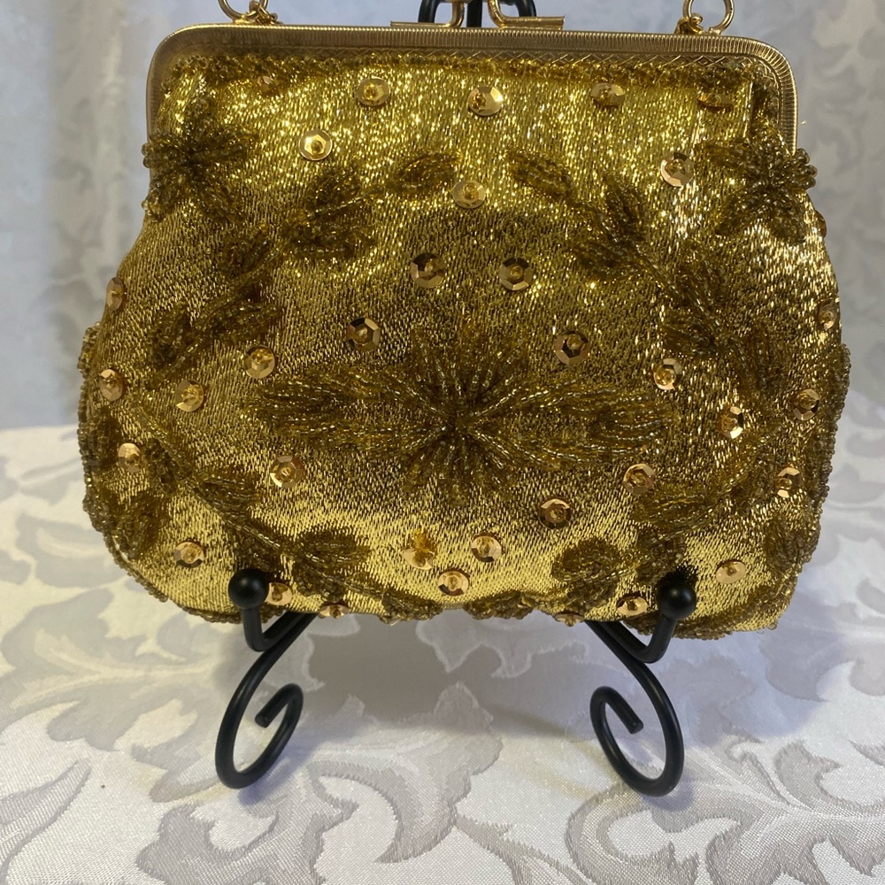 Vintage Golden Beaded Purse, Made in Hong Kong - Picture 5 of 7